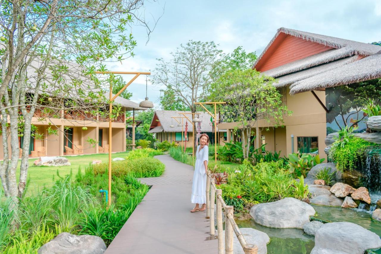 Recall Isaan Isan Concept At Khaoyai Sha Extra Plus Mu Si Buitenkant foto